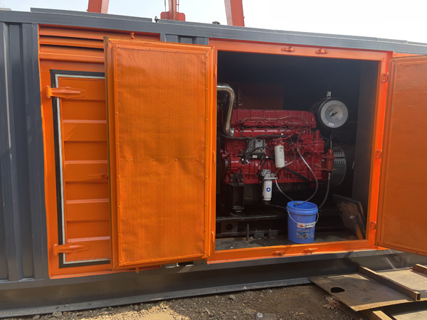 华州哪些因素会影响 200KW 柴油发电机的燃油消耗率？