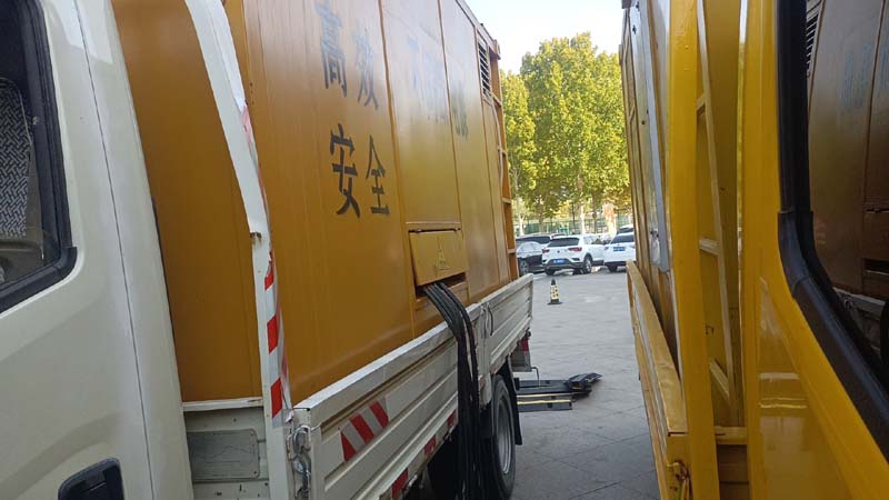 华州如何判断柴油发电机组和UPS电源的切换时间是否符合要求？